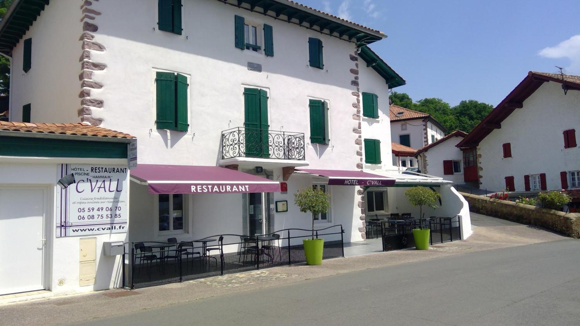 Hotel/Restaurant C'Vall Urepel 外观 照片